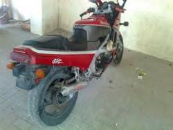 فروش کاوازاکی gpz 400 cc  - اصفهان